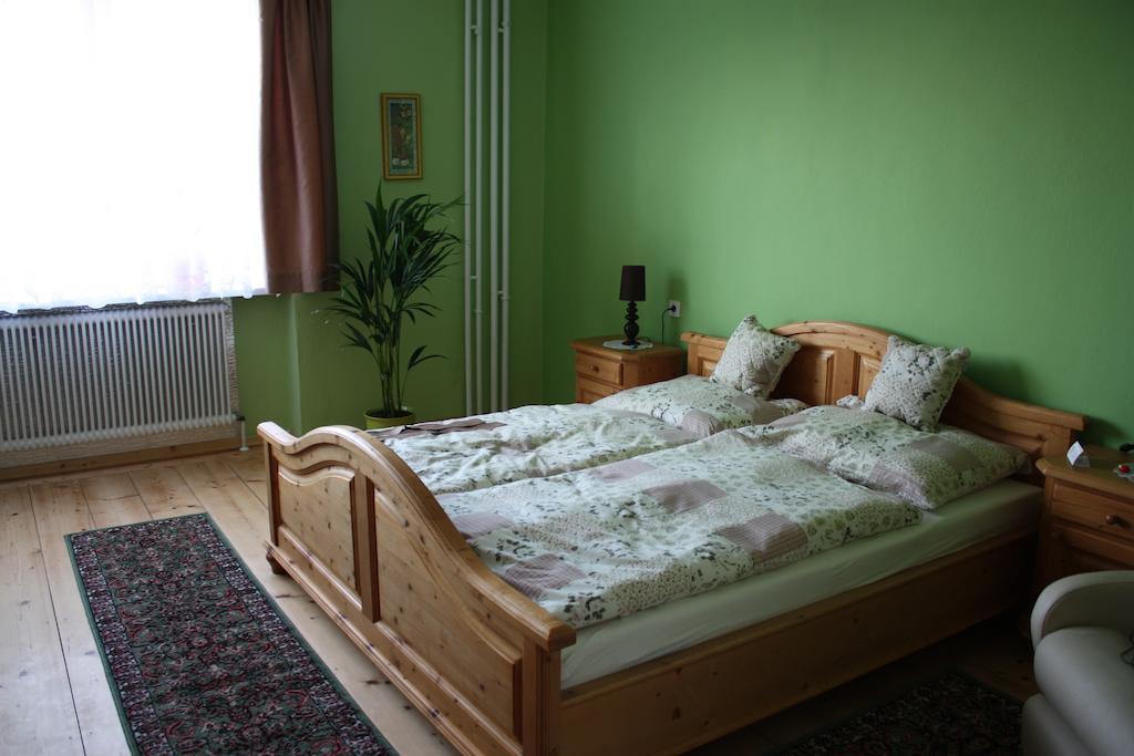Zantnhof Apartment Rohrabrunn Bagian luar foto